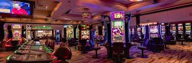 Giao diện sảnh game trực tuyến tại xsmy với Live Casino và Slot Online cho người Việt